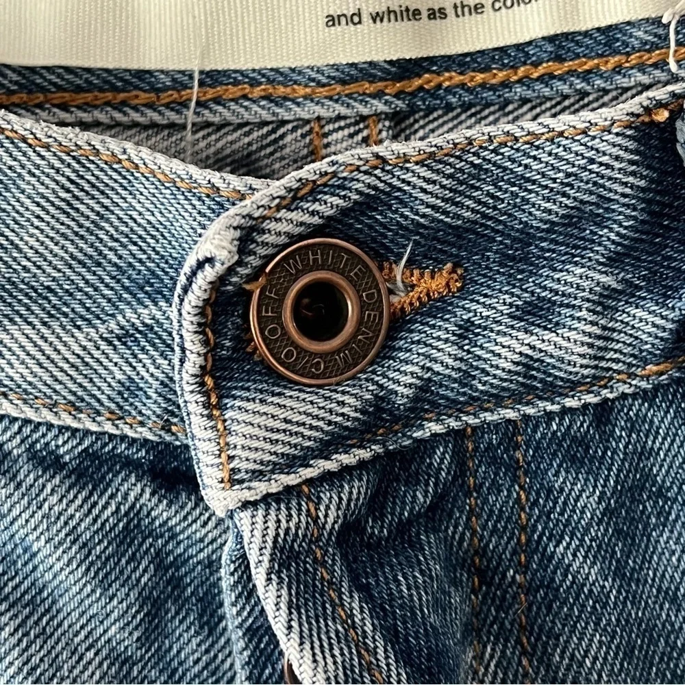 OFF-WHITE Main Label Blue Denim Shorts sz 28 Rose Stripe Virgil Abloh
